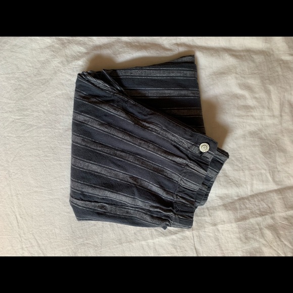 Brandy Melville Tilden Pant - Picture 5 of 5